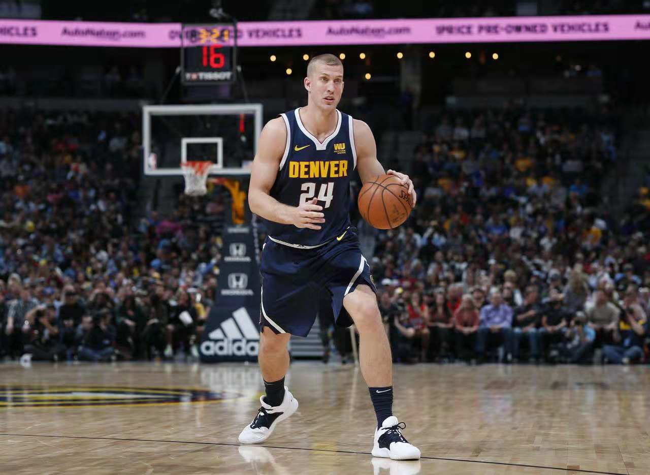 科维托娃回归赛场,问鼎冠军首场状态亮眼,篮网观众沸腾!的简单介绍 科维托娃回归赛场,问鼎冠军首场状态亮眼,篮网观众沸腾!的简单介绍