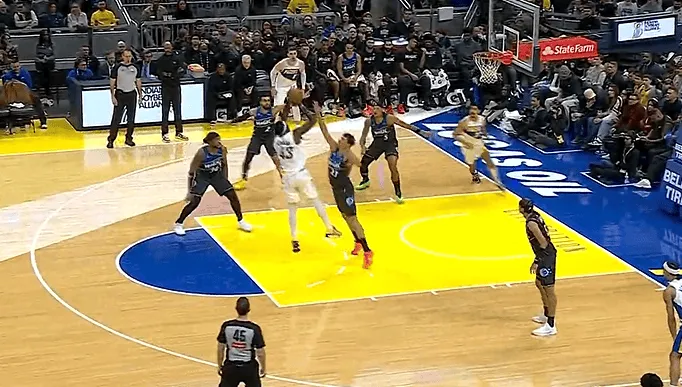 开云体育-关于西亚卡姆赛事官方发布惊险取胜新规，拜仁争议不断！的信息